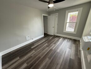 37 Quintard Ave in Norwalk, CT - Building Photo - Building Photo
