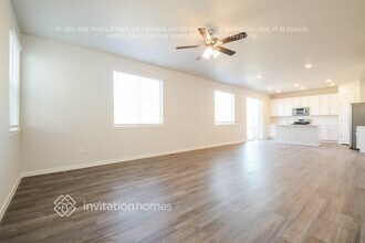 4427 Shivaree St in Timnath, CO - Foto de edificio - Building Photo