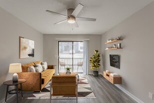 Compass Heights in Hixson, TN - Building Photo