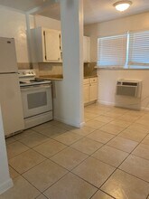 921 SW 15th Ave in Fort Lauderdale, FL - Building Photo - Building Photo