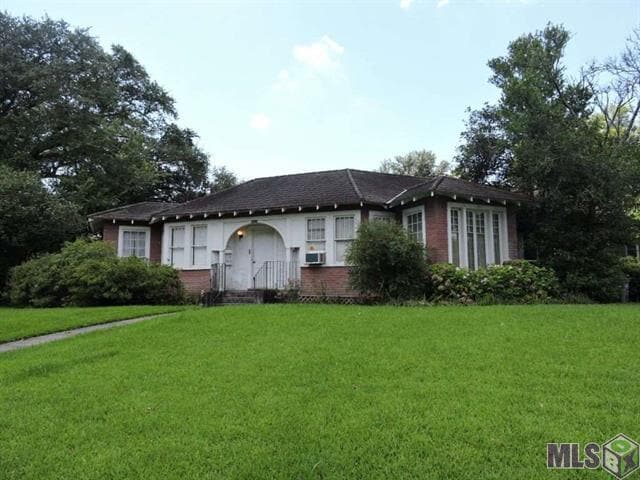 property at 1819 Cedardale Ave