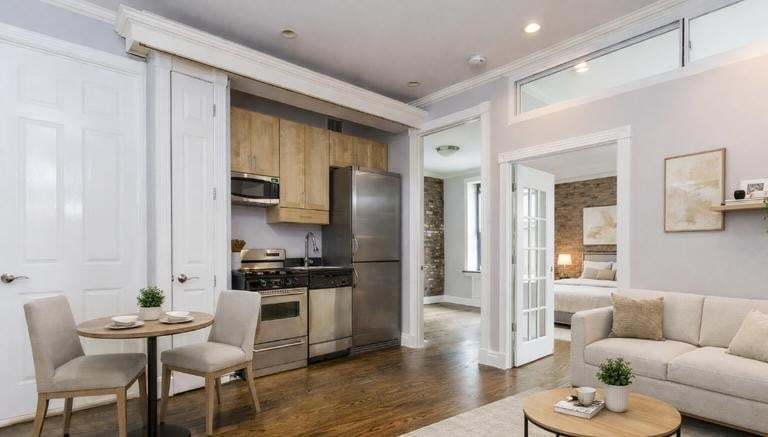 47 E 1st St, Unit 1R in New York, NY - Building Photo