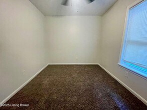 215 E Ormsby Ave in Louisville, KY - Building Photo - Building Photo