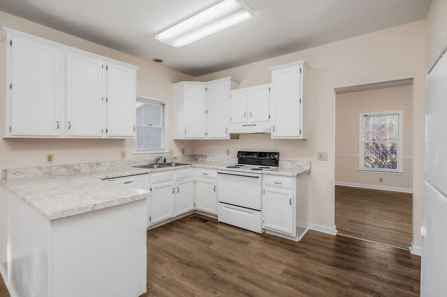 550 W 12th St in Cookeville, TN - Building Photo - Building Photo