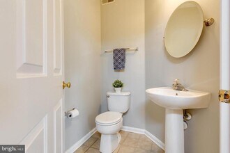 8832 Papillon Dr in Ellicott City, MD - Building Photo - Building Photo