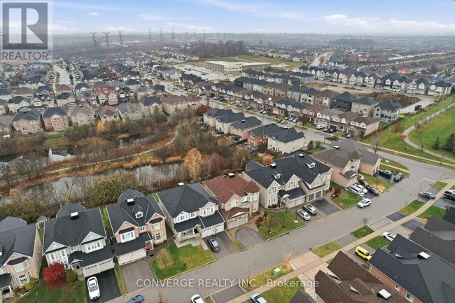 10 Selby Dr in Ajax, ON - Building Photo - Building Photo