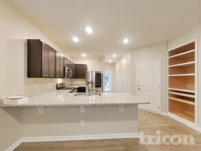 1013 Pepper Stone Dr in Lebanon, TN - Building Photo - Building Photo