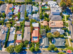 12219 Darlington Ave in Los Angeles, CA - Building Photo - Building Photo
