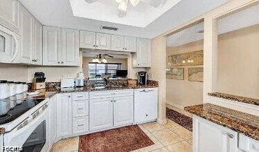 3813 SE 11th Pl in Cape Coral, FL - Building Photo - Building Photo