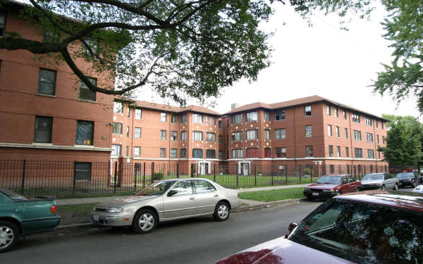 4837-4851 N Albany Ave in Chicago, IL - Foto de edificio - Building Photo