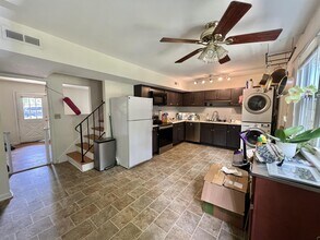 112 Scarborough Pl in Charlottesville, VA - Building Photo - Building Photo