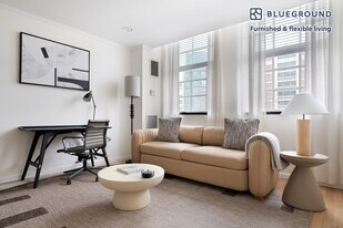 106 13th St in Boston, MA - Building Photo