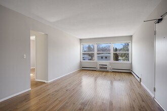 1357 Pennsylvania Ave S in Minneapolis, MN - Building Photo - Building Photo