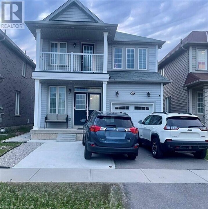 50 Munro Cir in Brantford, ON - Building Photo