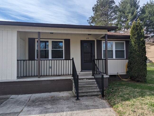 property at 319 Arrowhead Dr