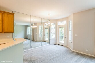 2956 Talaga Dr in Algonquin, IL - Building Photo - Building Photo