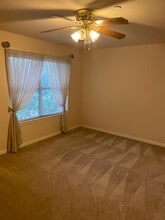 1769 Massey Dr in Lewisville, TX - Foto de edificio - Building Photo