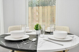 7129 Sidney St in Houston, TX - Building Photo - Building Photo