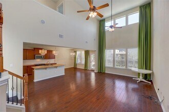 16105 Travesia Way in Austin, TX - Building Photo - Building Photo