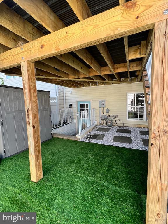 property at 66 Davis St