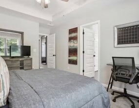 210 Brittany Pointe Ln in Athens, GA - Building Photo - Building Photo