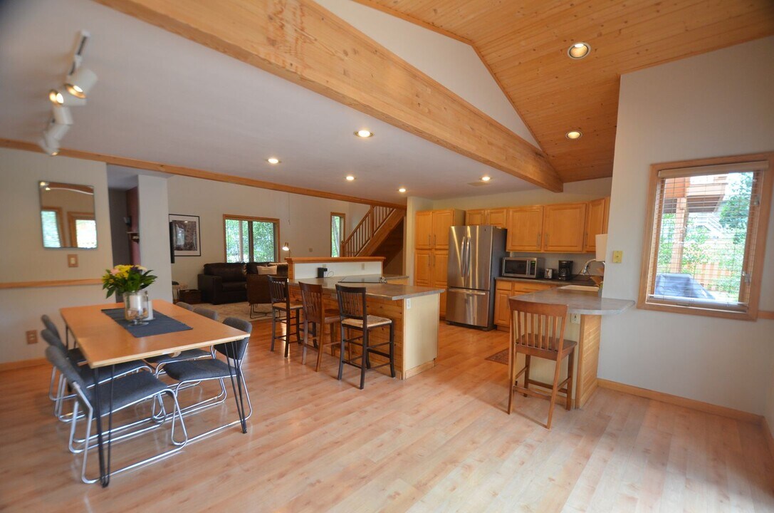 217 Lake View Cir E in Breckenridge, CO - Building Photo