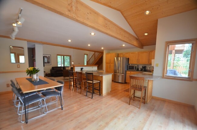 property at 217 Lake View Cir E