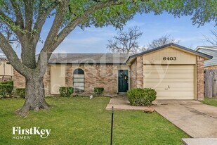 6403 Redwood Ln in Rowlett, TX - Building Photo