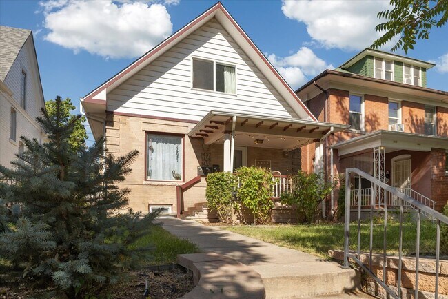 property at 1437 Milwaukee St