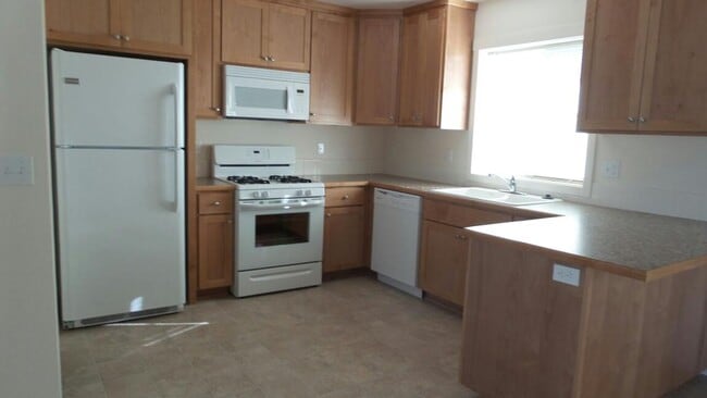 property at 1004 53rd St