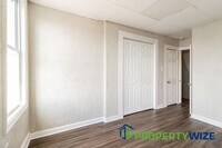 624 N Streeper St photo'