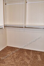 1037 W Pine Ave in Meridian, ID - Building Photo - Building Photo