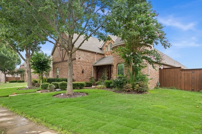 property at 400 Dakota Dr