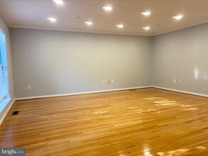 15115 Deer Valley Terrace in Silver Spring, MD - Building Photo - Building Photo