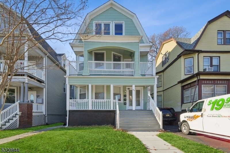 85 Eppirt St-Unit -2 in East Orange, NJ - Foto de edificio