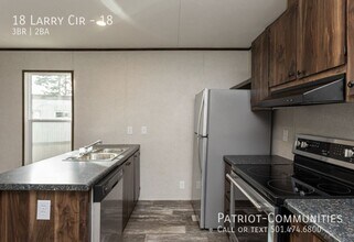 18 Larry Cir in Little Rock, AR - Foto de edificio - Building Photo