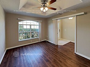 7653 Prospect Hill Cir in New Port Richey, FL - Foto de edificio - Building Photo