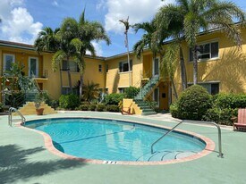 717 NE 16th Ave in Fort Lauderdale, FL - Building Photo
