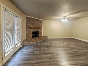 9703 La Rochelle Dr in Greenville, TX - Building Photo - Building Photo