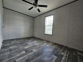 1030 Myakka Dr in North Fort Myers, FL - Building Photo - Building Photo