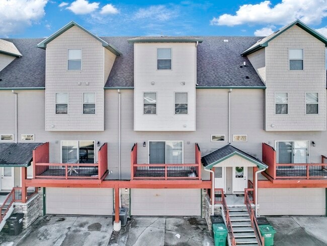 property at 204 NE Chalet Ln