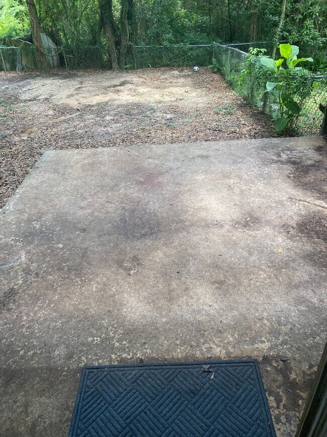4221 Brewster Rd, Unit 4223 in Tallahassee, FL - Building Photo - Building Photo