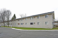 Windmill Pointe Apartments in Armada, MI - Building Photo - Building Photo