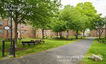 674 Perth Pl in Philadelphia, PA - Building Photo - Building Photo