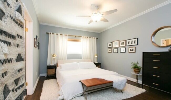 11820 Mayfield Ave, Unit 103 in Los Angeles, CA - Building Photo - Building Photo