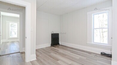 220 S Main St in Franklin, NH - Building Photo - Building Photo