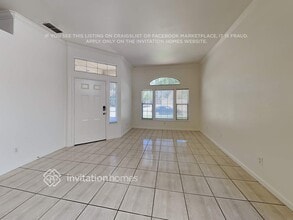 3042 Pepperridge Dr in Antelope, CA - Building Photo - Building Photo