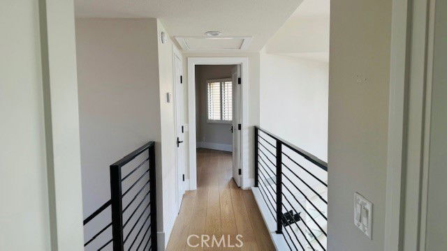 605 Bay Hill Dr in Newport Beach, CA - Building Photo - Building Photo