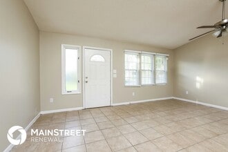 801 W Arizona Ave in DeLand, FL - Foto de edificio - Building Photo