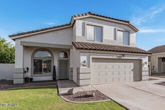 3051 E Millbrae Ln in Gilbert, AZ - Building Photo - Building Photo